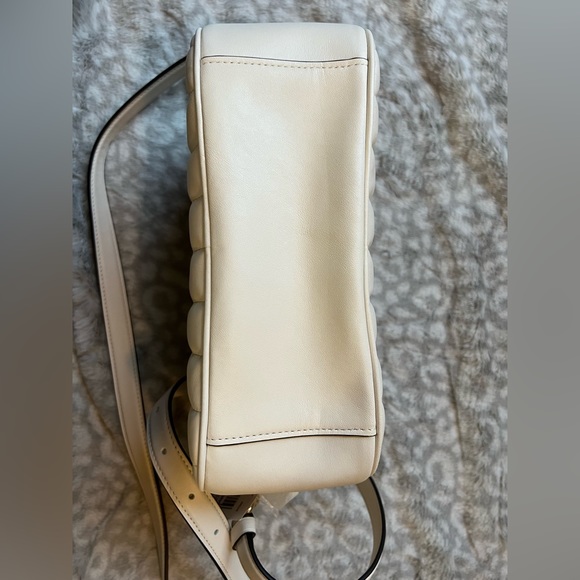 SOLD NWT COACH Linear Quilted Jes Crossbody - Picture 5 of 10